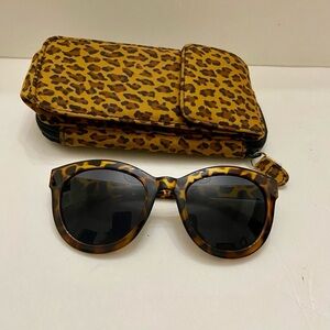 Vintage, Cat Eye Brown Tortoise -Leopard Sunglasses with Case
